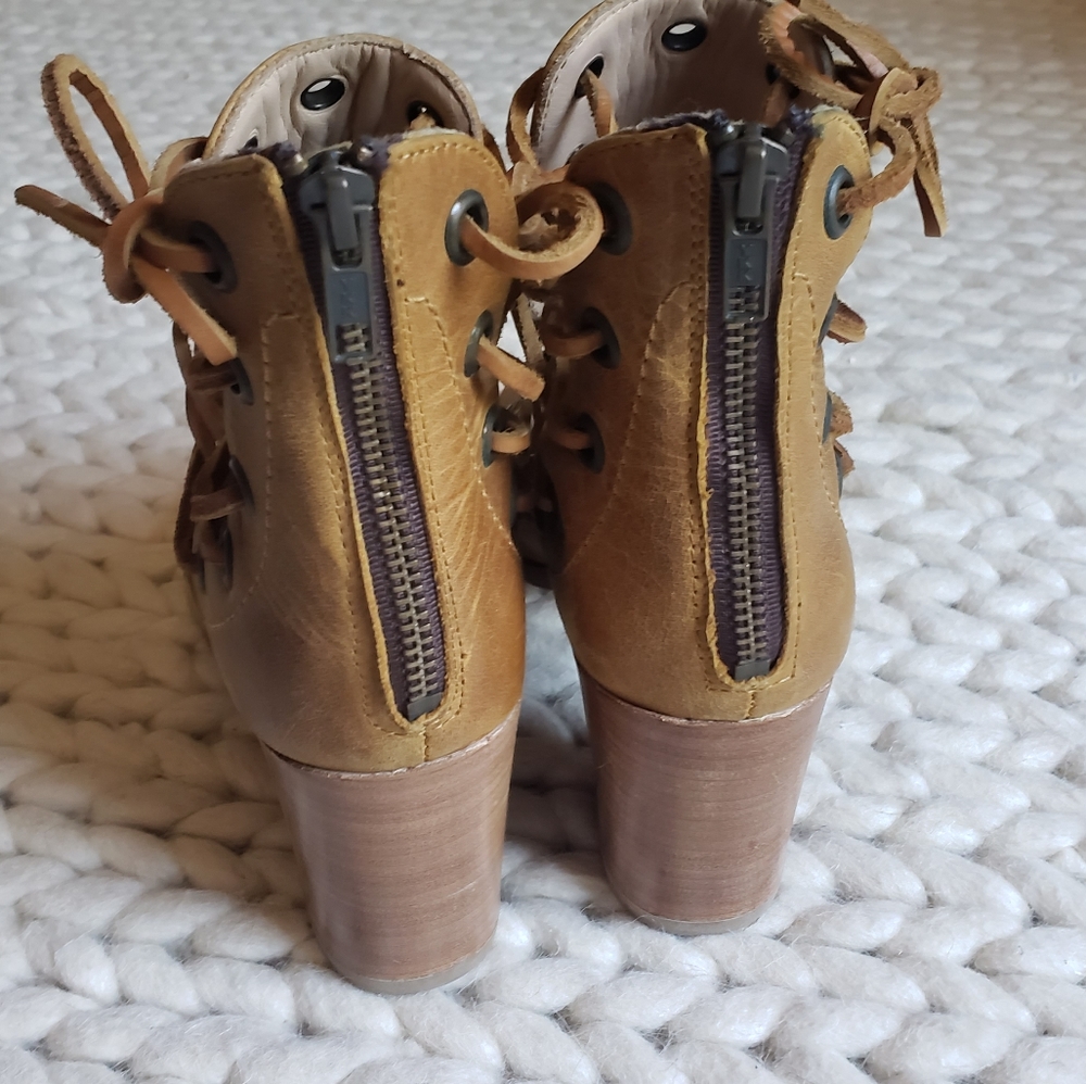 Baske California Fury Open Toe Booties - Picture 9 of 12